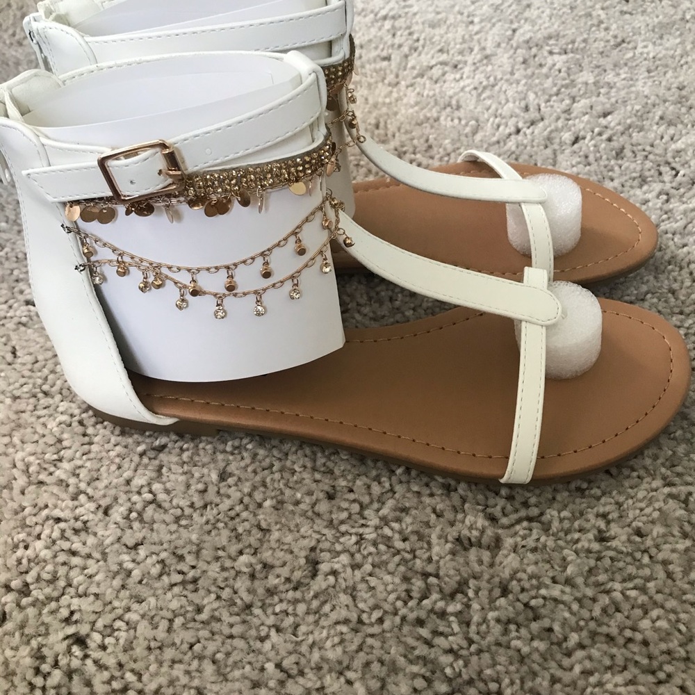 Sandals - Picture 5 of 7